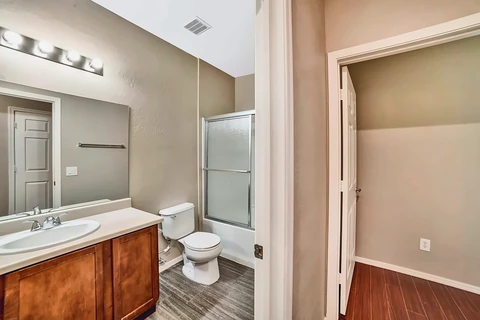 6868 Sky Pointe Dr. #2078, photo 9 of 15
